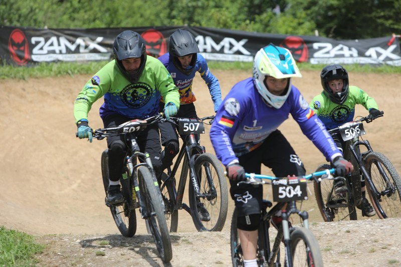 2024-4cross-berkheim - MK4_3833