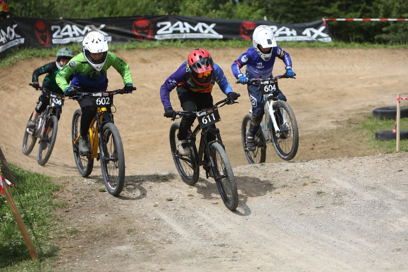 2024-4cross-berkheim - MK4_3909